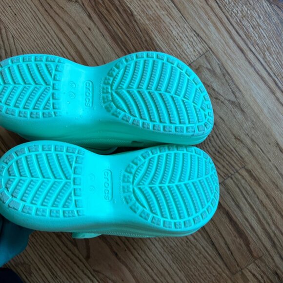 Mint Green Crocs Classic Bae Platform Clog Women's Size 8 - Picture 5 of 5